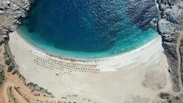 Η νέα σειρά Luxurious® SunCare Silk Cover της InterMed αντηλιακή προστασία προσώπου