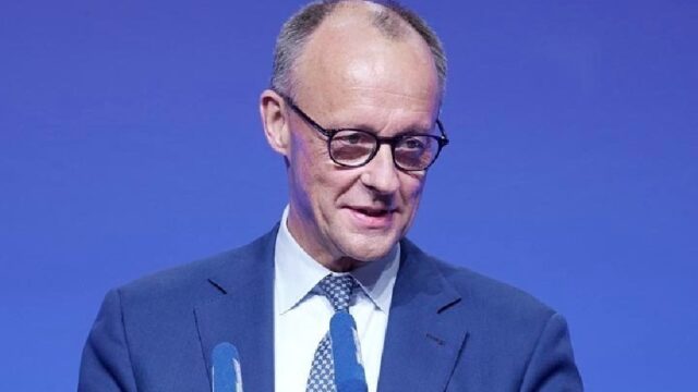 Άρση περιορισμών στην εμβέλεια των δυτικών όπλων προς το Κίεβο – Ανακοίνωση Μερτς