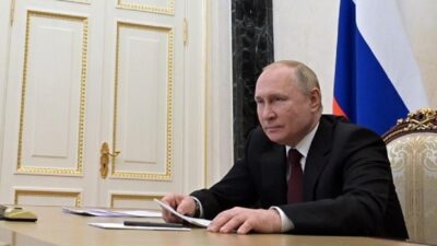 Ο Πούτιν επισκέφθηκε την περιφέρεια Κουρσκ