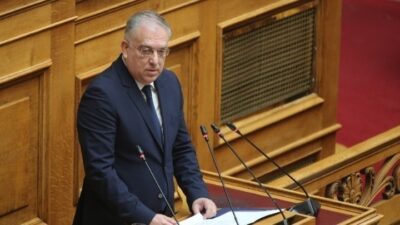 Θεοδωρικάκος: Σταθερές οι τιμές στα σχολικά είδη
