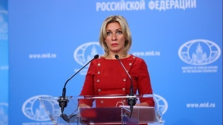 Ζαχάροβα: “Δεν θα κρίνει το επίπεδο της ρωσικής αντιπροσωπείας ο αποτυχημένος κλόουν”