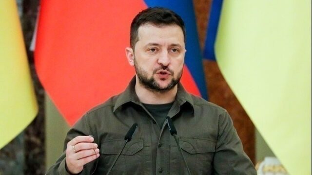 Ζελένσκι: Κατηγορεί τη Ρωσία ότι παίζει “βρόμικο” παιχνίδι γύρω από την ανταλλαγή αιχμαλώτων