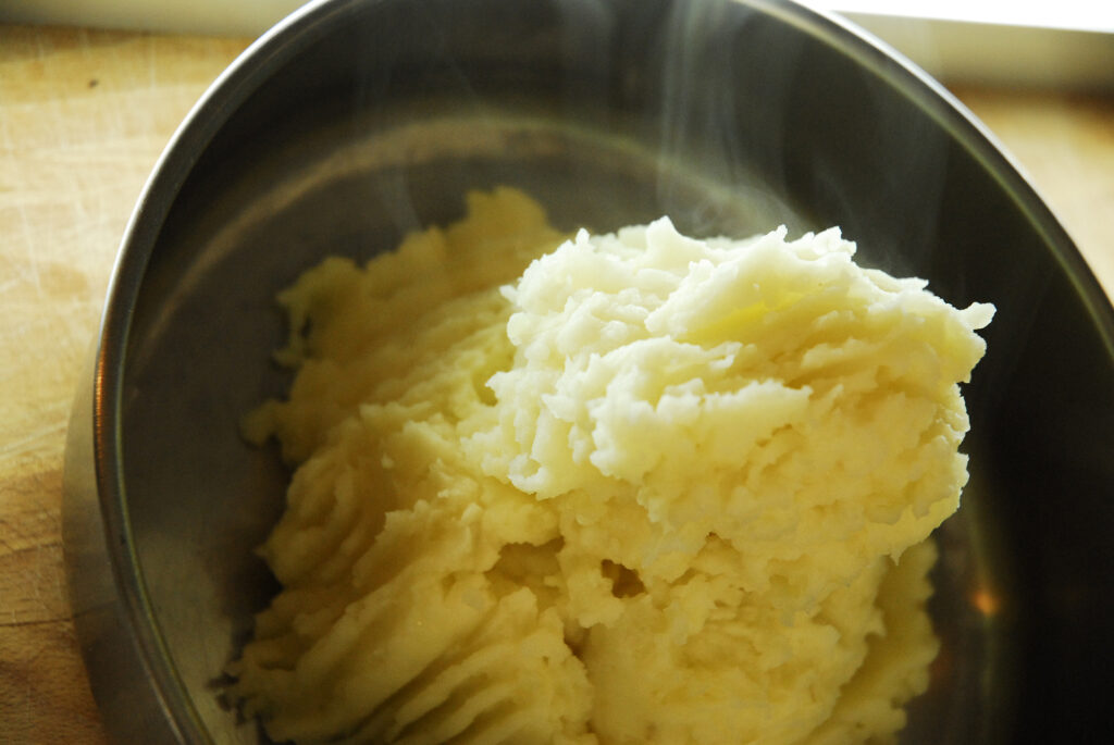 Πουρές Σκορδαλιά με Πράσινη Πιπεριά