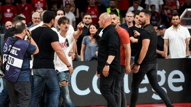 Κυβέρνηση: Χωρίς συνάντηση Αγγελόπουλων-Γιαννακόπουλου τέλος το πρωτάθλημα