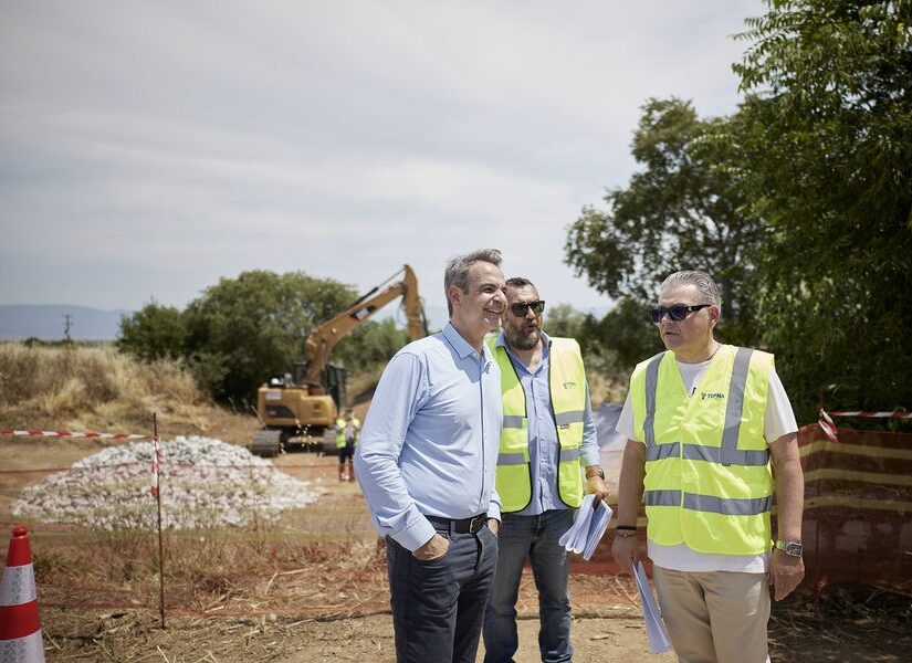 Πως η κυβέρνηση κρύβει κάτω από το χαλί την πραγματικότητα για την οικονομία, Σάββας Παυλίδης