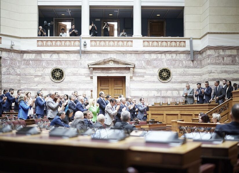 Σκοτώνουν τη Δημοκρατία οι αδιάφοροι και την ενταφιάζουν οι διεφθαρμένοι, Χρήστος Καπούτσης
