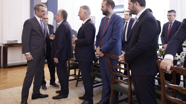 Ο οικονομικός άθλος της κυβέρνησης! Ανάπτυξη από κατανάλωση, όχι παραγωγή, Δημήτρης Στεργίου