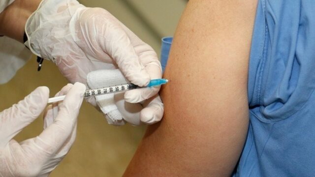 Αποτελεσματικό φάρμακο για το AIDS πωλείται 28.000 δολάρια ενώ κοστίζει 20