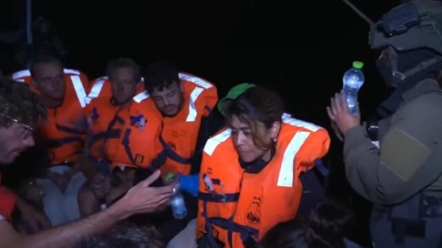 Έφοδος του ισραηλινού στρατού στο Madleen που κατευθυνόταν προς τη Γάζα