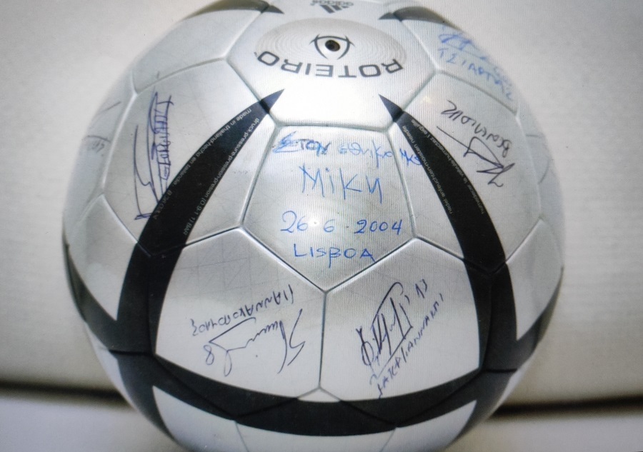 Μαλλιαρης Μίκης