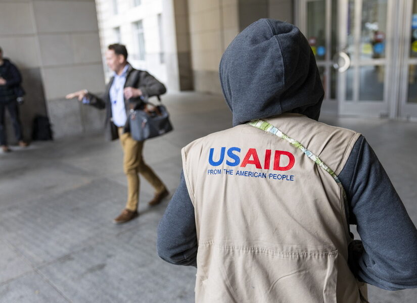 Οριστικό: Η USAID κλείνει επίσημα – Αντιδράσεις από Ομπάμα και Μπους