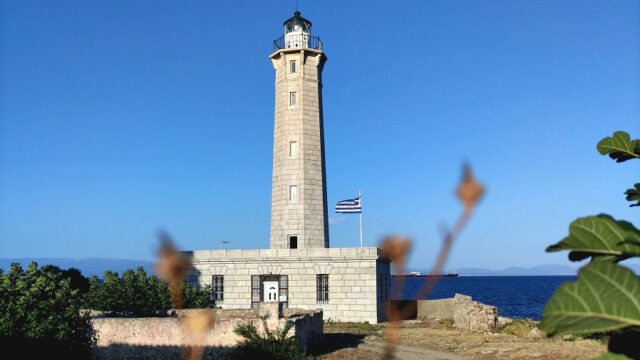 Φάρος Γυθείου: Ο φάρος, το νησάκι και ο μύθος, Θεόφιλος Μπάμπουλης