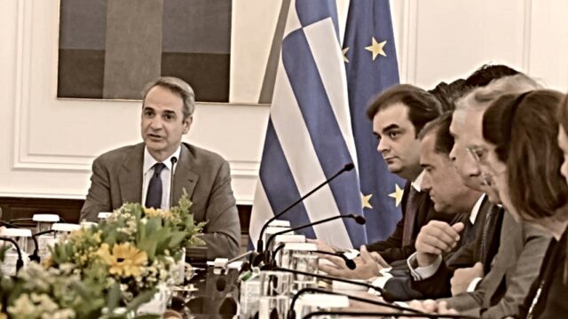 Σκάνδαλα και αδιέξοδα "βυθίζουν" δημοσκοπικά την ΝΔ, Σάββας Παυλίδης