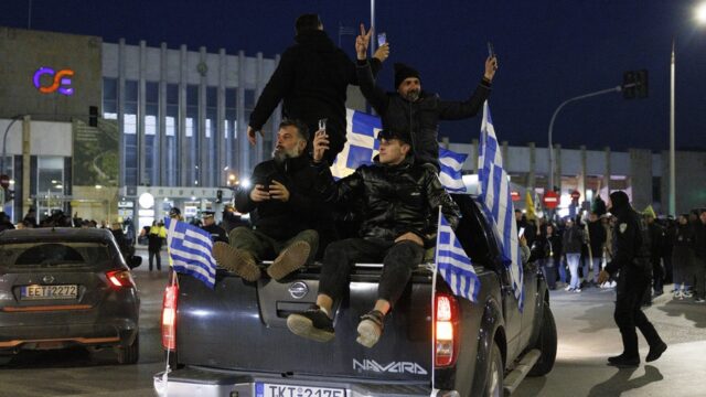 Χαίνουσες πληγές η κλεπτοκρατία κι ο παρασιτισμός στην Ελλάδα, Γιώργος Παπασίμος