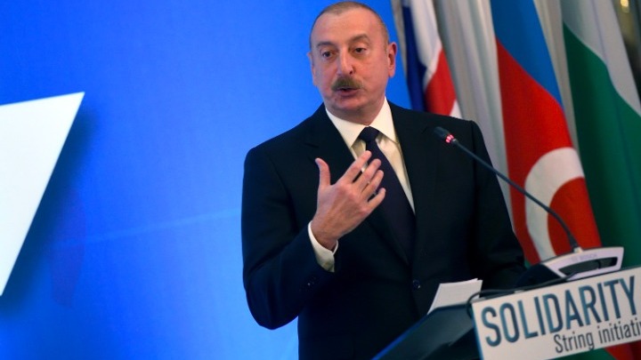 Αλίεφ: “Θα πάμε τη Ρωσία σε διεθνές δικαστήριο για την κατάρριψη του αεροσκάφους μας”