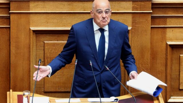 Δένδιας: Καμία διγλωσσία για την ένταξη στο SAFE – Δεν το διαπραγματεύτηκα εγώ!