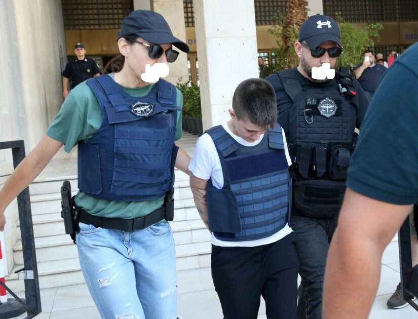Μουρτζούκου: Μία serial killer που ξεφτίλισε το κράτος! Βαγγέλης Μαρινάκης