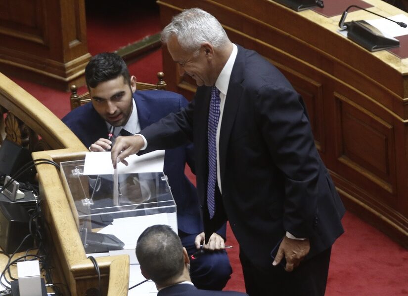 Επιλέγει την πόλωση ο απομονωμένος Κυριάκος – Διέξοδος οι πρόωρες κάλπες; Σπύρος Γκουτζάνης