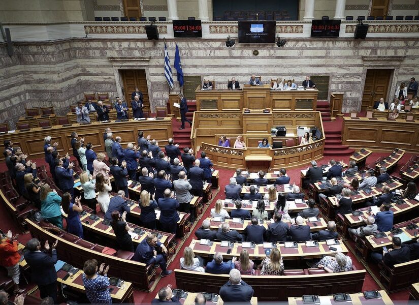 Με 166 ναι η πρόταση της ΝΔ για εξεταστική – Εκρηκτική συζήτηση