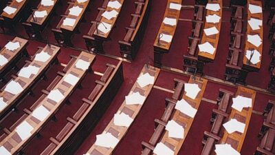 Βουλή: Κατατέθηκε ο κρατικός προϋπολογισμός