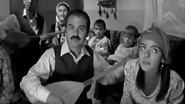 "Να είσαι χαρούμενος! Είναι διαταγή!": Μία μικρού μήκους για την δίωξη της παραδοσιακής τουρκικής μουσικής, Δημήτρης Σταθακόπουλος