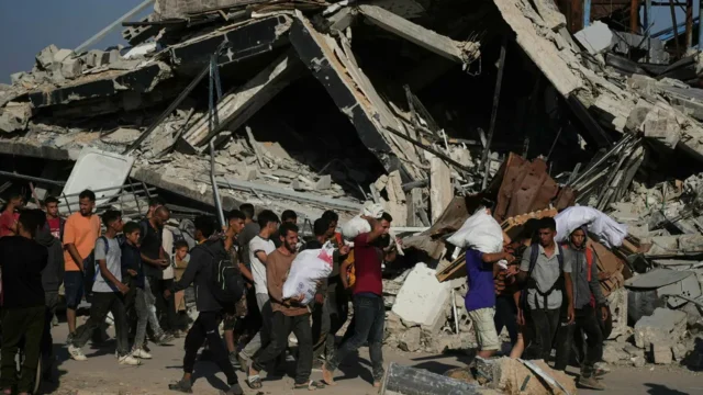 Τουλάχιστον 43 νεκροί σε επιδρομές του Ισραήλ στην Λωρίδα της Γάζας