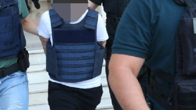 Τέσσερα βρέφη ομολόγησε ότι σκότωσε η Μουρτζούκου – Θύμα και η αδελφή της