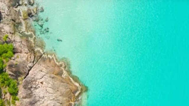 Ό,τι καλύτερο για τη ψυχική υγεία η κολύμβηση στη θάλασσα
