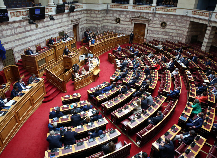 Πρώτο καθήκον να πάψουμε να είμαστε προτεκτοράτο... Απόστολος Αποστολόπουλος
