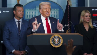 Τραμπ: Απαραίτητη η ανταλλαγή εδαφών για την ειρήνη στην Ουκρανία