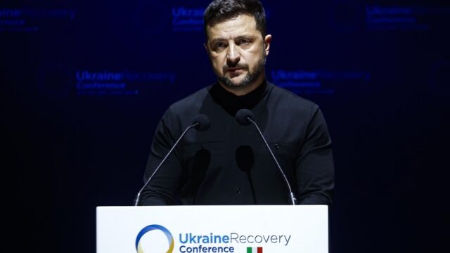Οι ευρωπαϊκές ελίτ φοβούνται νέα "Γιάλτα" στην Αλάσκα, Ζαχαρίας Μίχας