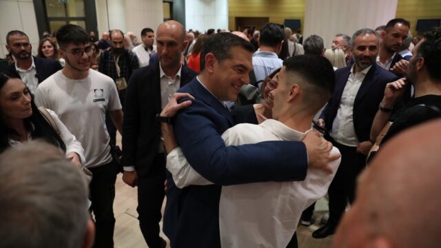 Όταν η Interview αναγορεύει τον Τσίπρα σε υποψήφιο πρωθυπουργό! Σάββας Παυλίδης