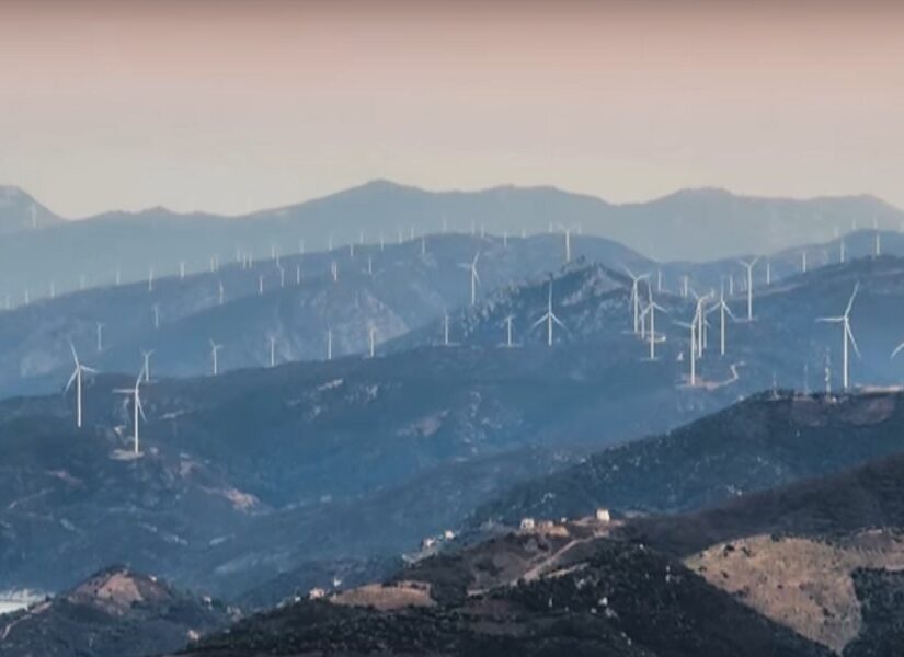 Τα δάση καίγονται οι ανεμογεννήτριες έρχονται, Δημήτρης Χρηστου
