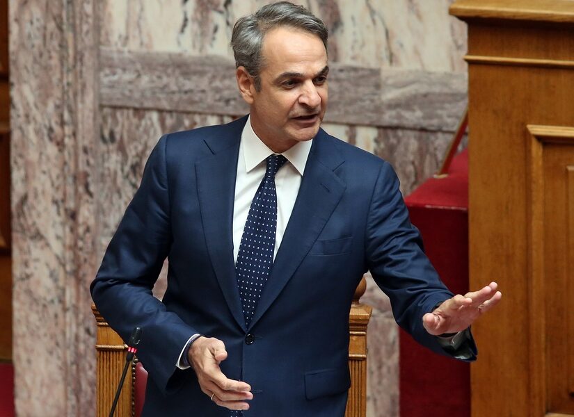 Πώς η δημοκρατία στην Ελλάδα μετατράπηκε στα χέρια του Κυριάκου σε “κέλυφος”