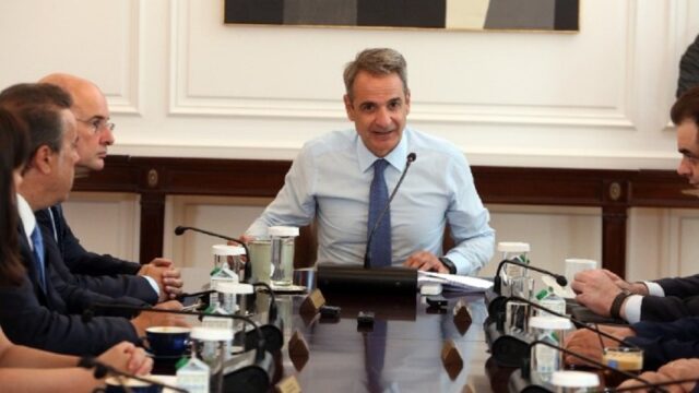 Μητσοτάκης: Αν δεν πέσουν οι τιμές στην ενέργεια, θα παρέμβουμε