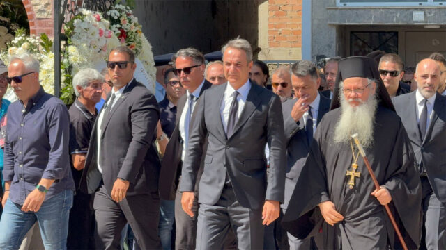 Αλεξάνδρεια Ημαθίας: Παρουσία του Κυρ. Μητσοτάκη τελέστηκε η εξόδιος ακολουθία για τον Απόστολο Βεσυρόπουλο