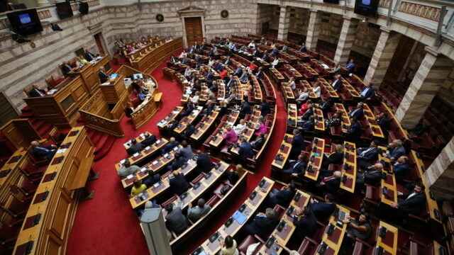 Ο Μητσοτάκης έχει χάσει τη δημοκρατική νομιμοποίηση...