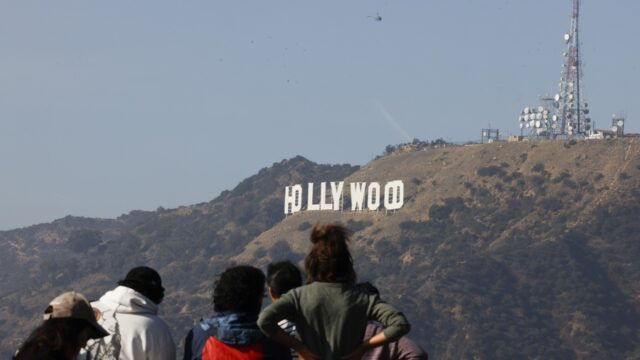 "Hollywood": Η ιστορία της πινακίδας που δεσπόζει στην πόλη των Αγγέλων, Νεφέλη Λυγερού
