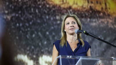 Καρυστιανού στο Politico: "Η Ελλάδα έχει εκτροχιαστεί και παραμένει εκεί" – Τι δηλώνει για το πολιτικό σύστημα