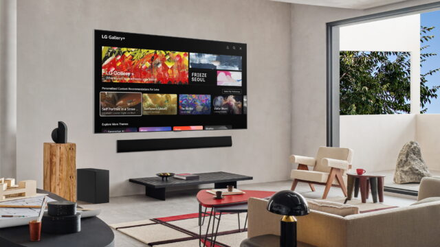 Η LG OLED TV ζωντανεύει τα φυσικά χρώματα του Park Seo-Bo στη Frieze Seoul 2025