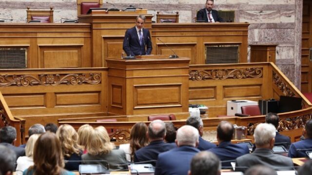 O Βλάχος άνοιξε τον χορό της εσωκομματικής αμφισβήτησης του Κυριάκου