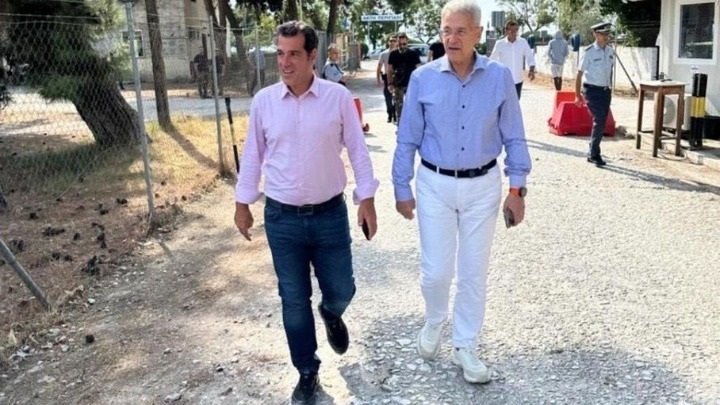 Περιοδεία Πλεύρη σε δομές φιλοξενίας στη Βόρεια Ελλάδα