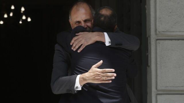 Ηλεκτρική διασύνδεση: Καλύτερα να μασάς παρά να μιλάς κ. Γεραπετρίτη!