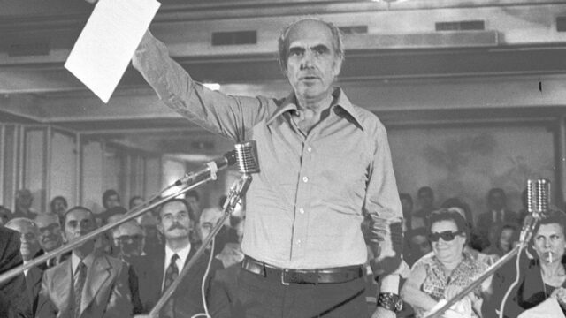 Η στρατηγική της ολικής επαναφοράς του ΠΑΣΟΚ, Κώστας Λαλιώτης