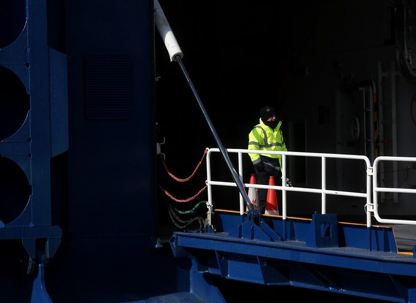 Γιατί φεύγουν τα ποντοπόρα πλοία από την ελληνική σημαία, Σταύρος Μαλαγκονιάρης