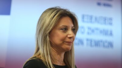 Παραιτείται η Καρυστιανού από τον προεδρία του Συλλόγου των Τεμπών – Δέχομαι τρικλοποδιές