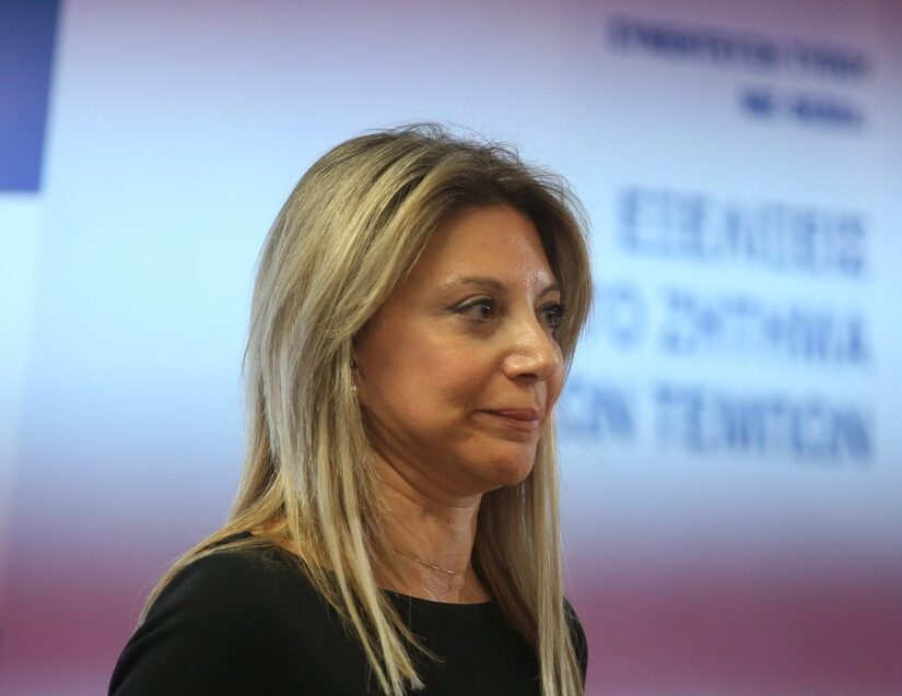 Μπορεί η Καρυστιανού να αλλάξει το πολιτικό παιχνίδι; Μάκης Ανδρονόπουλος