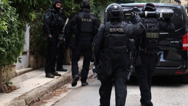 Εντυπωσιακή επίδειξη ανδρών της ΕΚΑΜ στην 89η ΔΕΘ