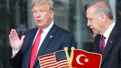 Πώς βλέπει η Yeni Şafak την στάση των ΗΠΑ απέναντι στην Τουρκία