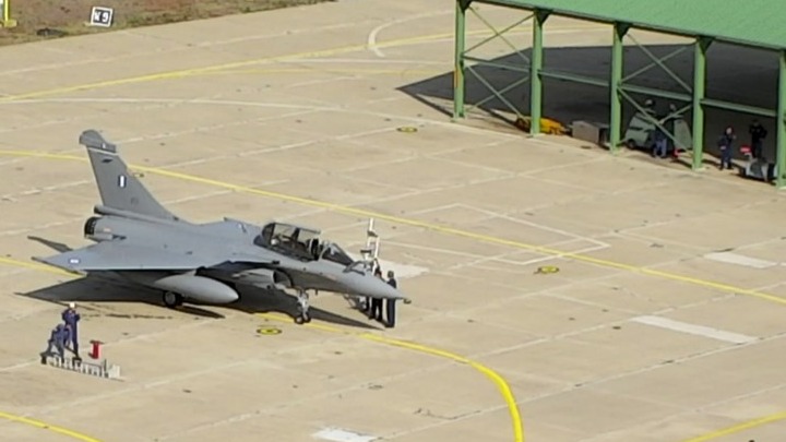 Ο Μακρόν στέλνει τρία Rafale στην Πολωνία – Κοινή άσκηση Ρωσίας και Λευκορωσίας